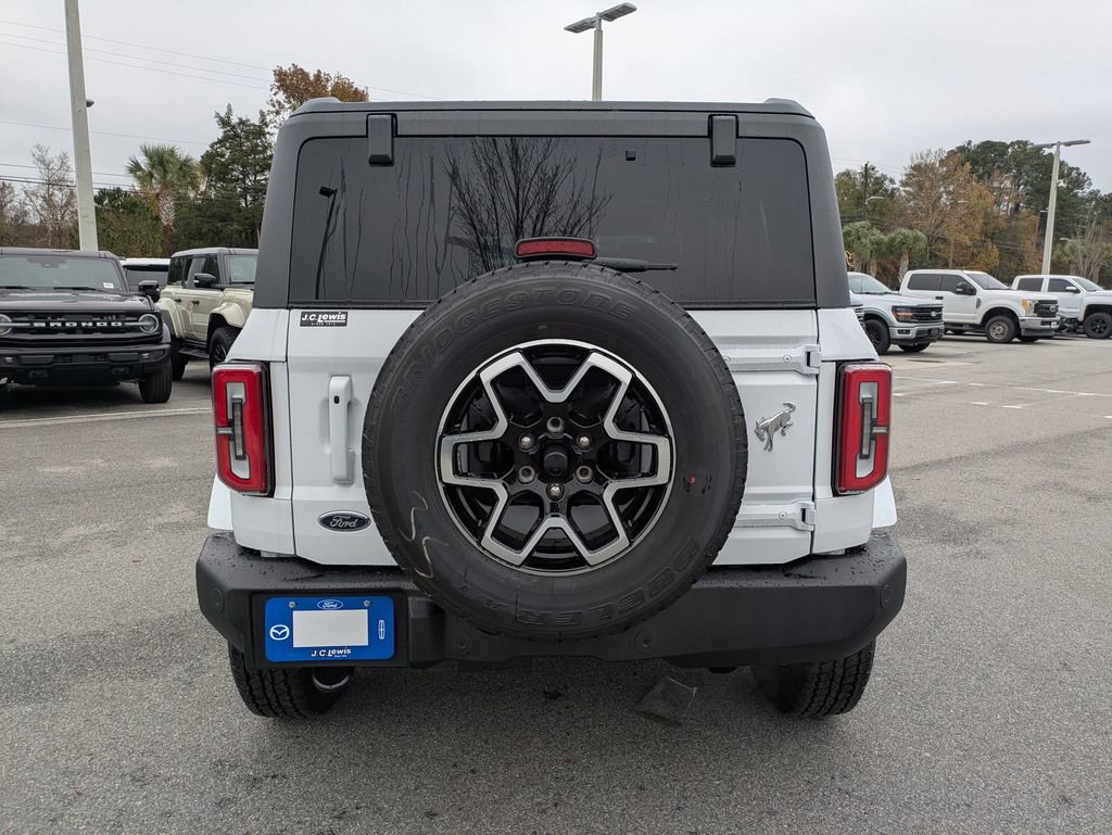 New 2025 Ford Bronco Outer Banks image 5