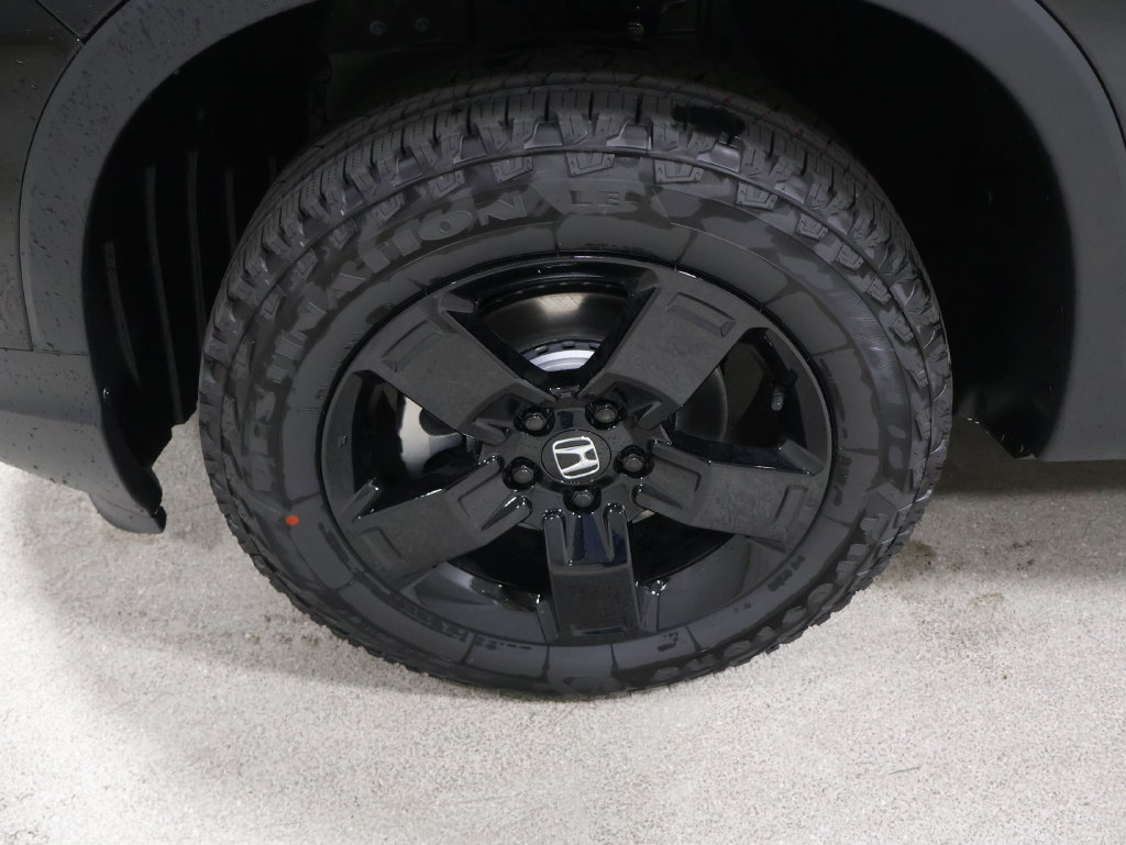 New 2026 Honda Ridgeline Black Edition image 7