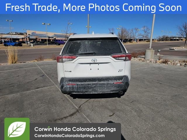 Used 2025 Toyota RAV4 XLE image 6