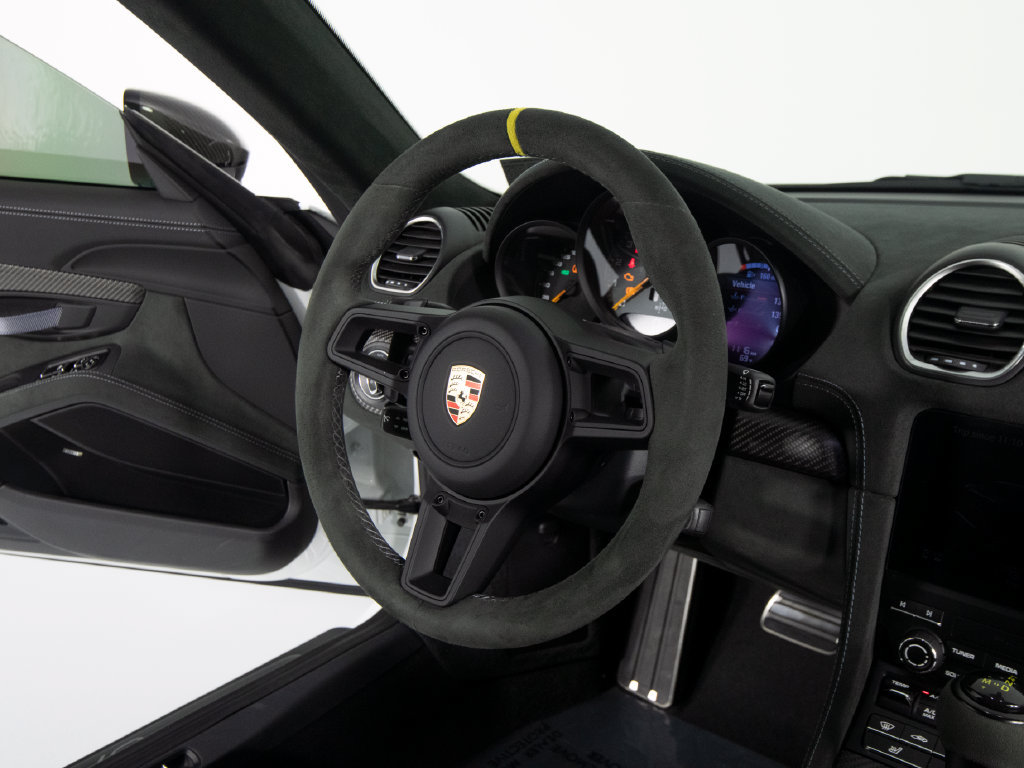 Certified 2025 Porsche 718 Cayman GT4 RS RWD image 35