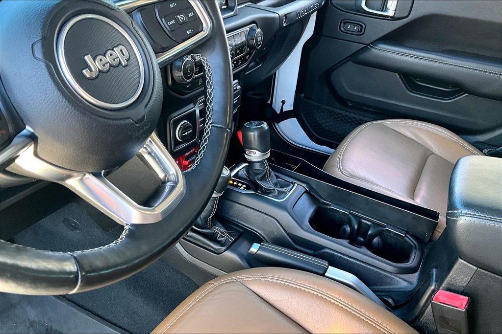 Used 2020 Jeep Wrangler Unlimited Rubicon AWD/4WD image 14