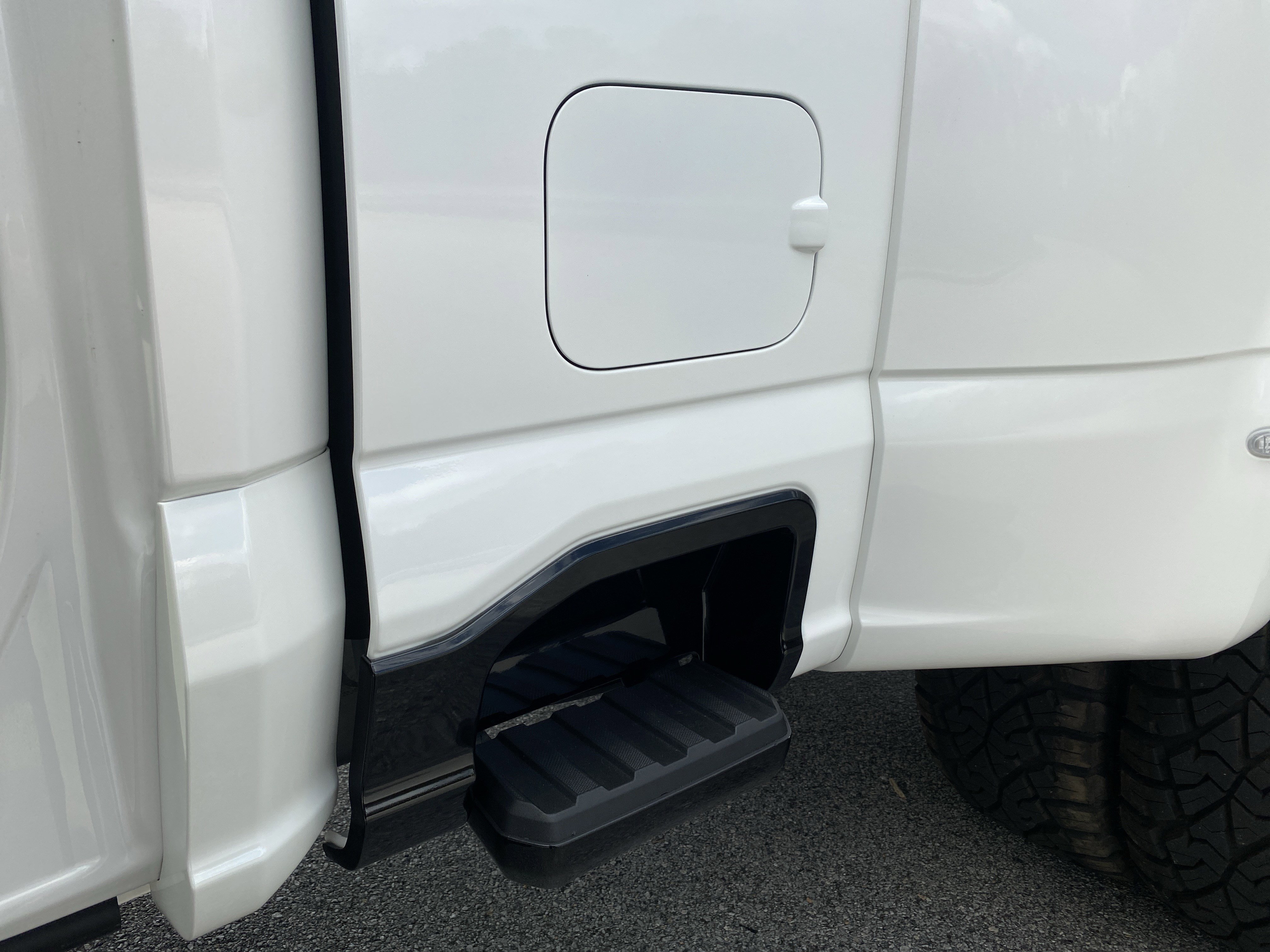 Used 2026 Ford F450 Platinum w/ FX4 Off-Road Package image 46