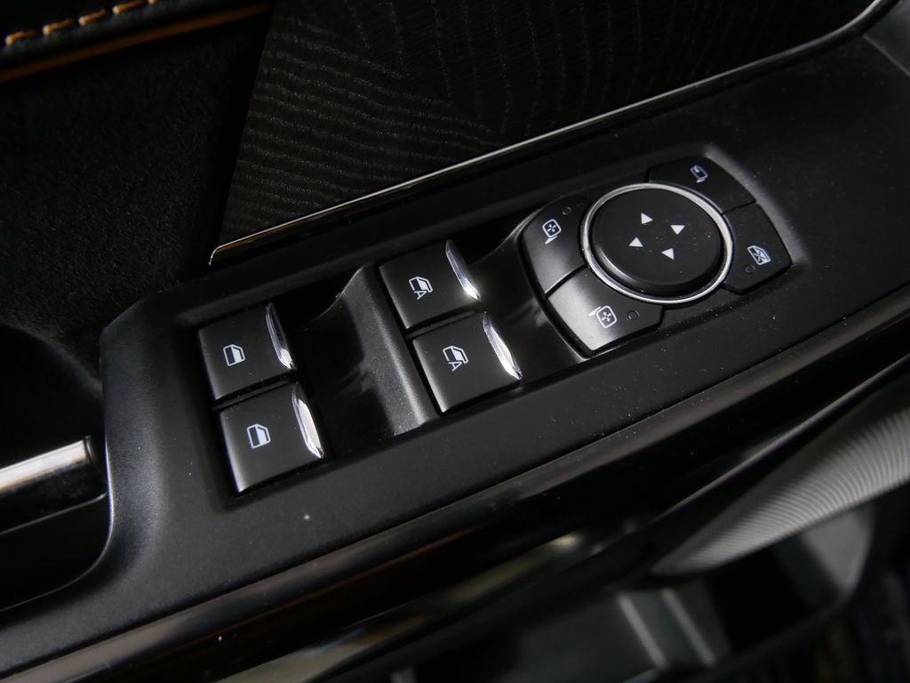 Used 2021 Ford F150 Platinum AWD/4WD image 16