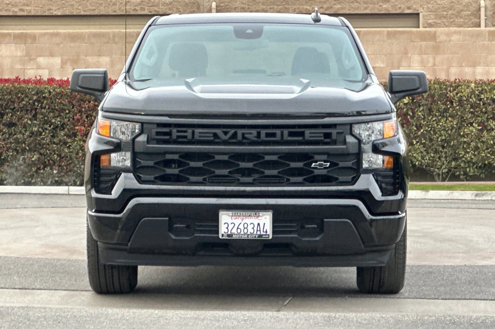 Certified 2024 Chevrolet Silverado 1500 Custom image 9