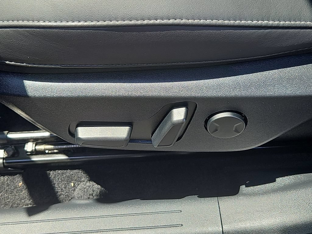 Certified 2023 Kia EV6 Wind AWD/4WD image 23