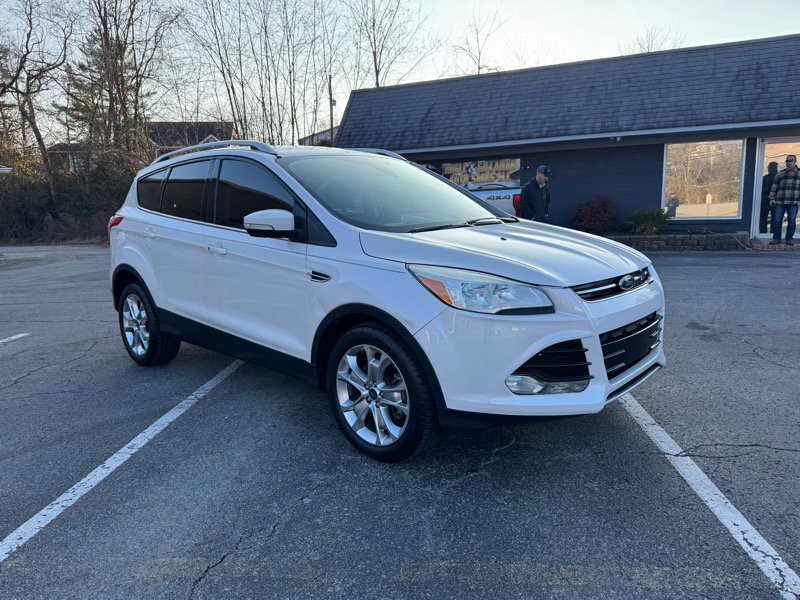 Used 2014 Ford Escape Titanium image 3