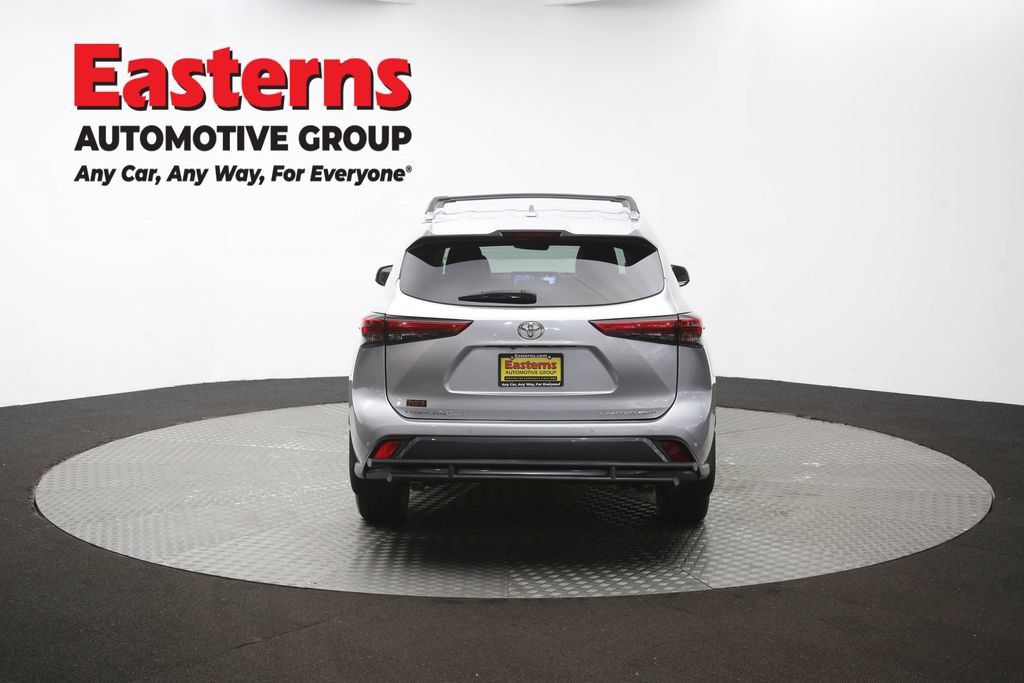 Used 2021 Toyota Highlander Limited AWD/4WD image 41