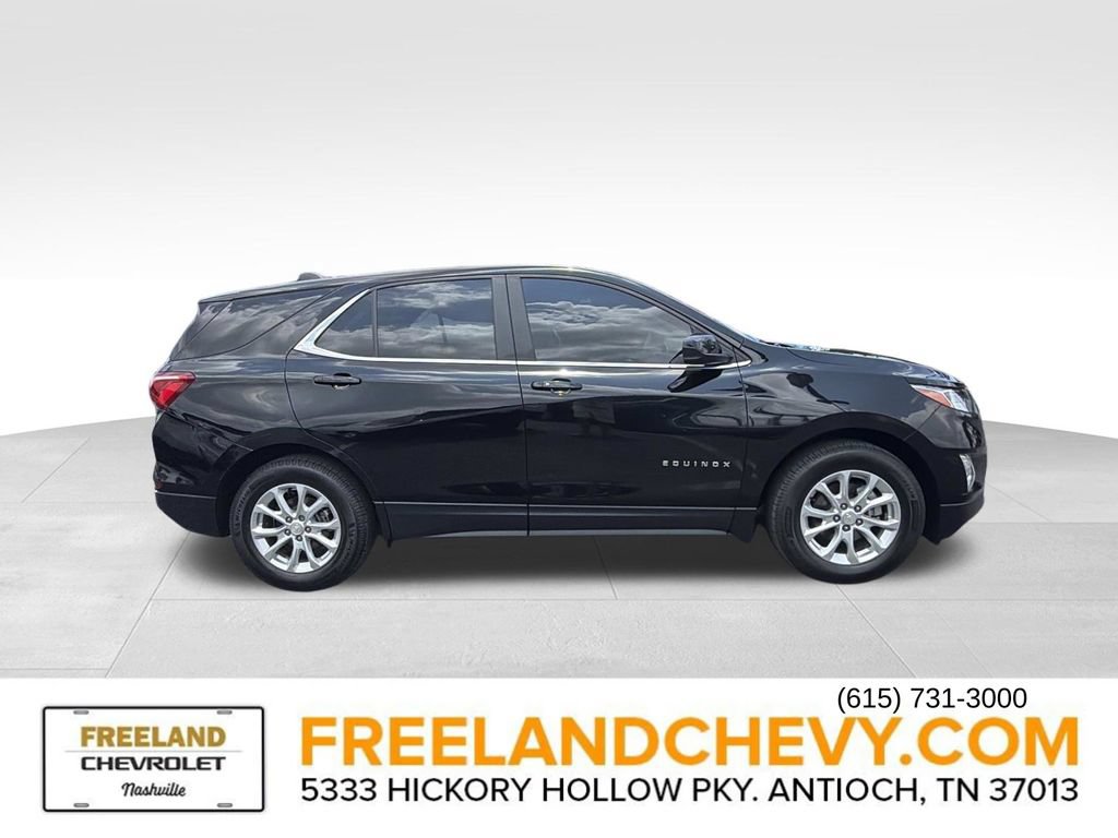 Used 2021 Chevrolet Equinox LT FWD image 2