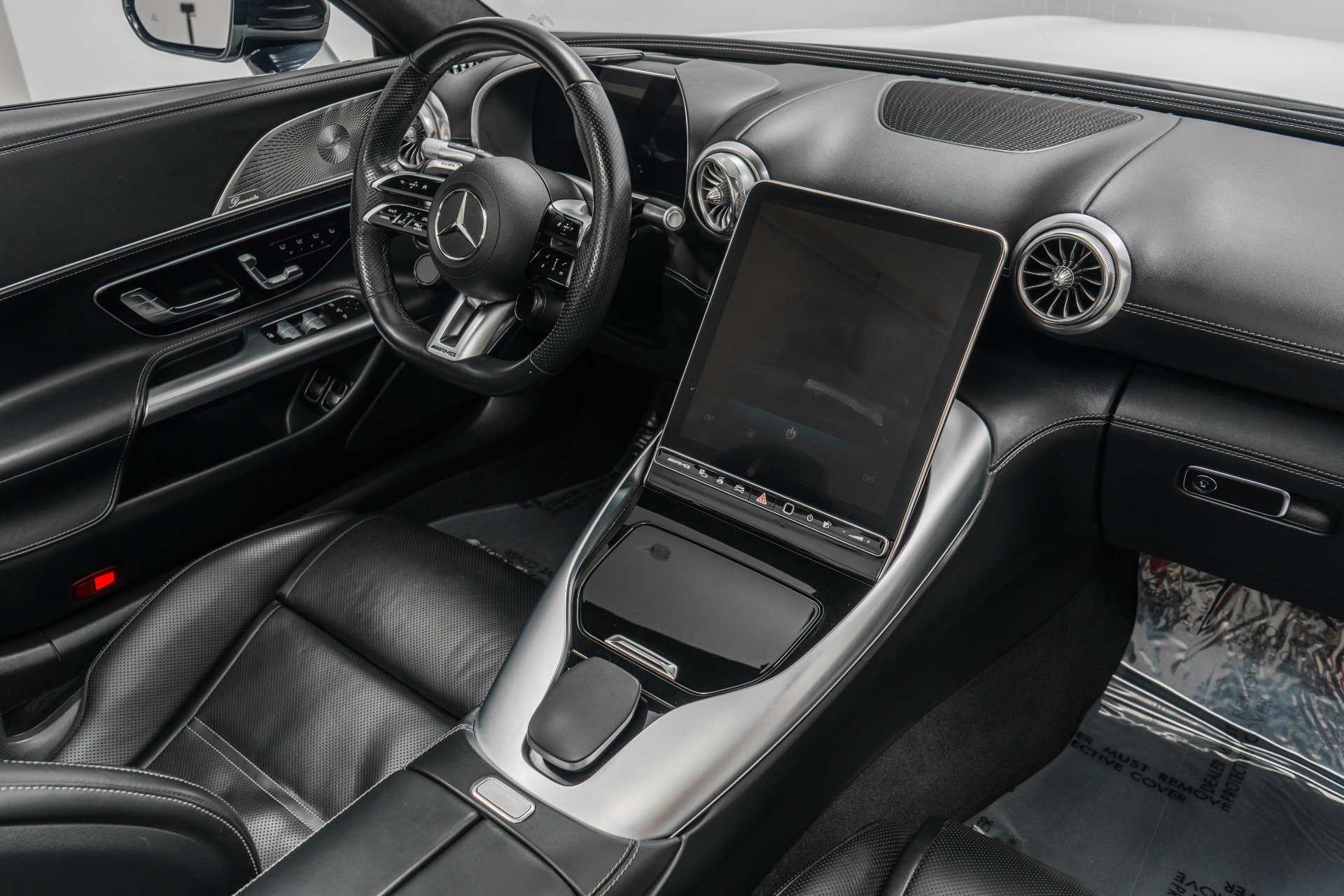 Used 2025 Mercedes-Benz SL 63 AMG S e Performance 4MATIC image 26