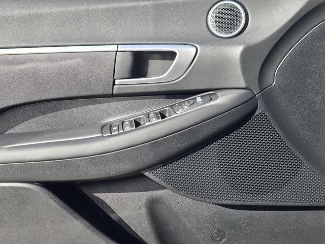 Certified 2025 Hyundai Sonata SE FWD image 24