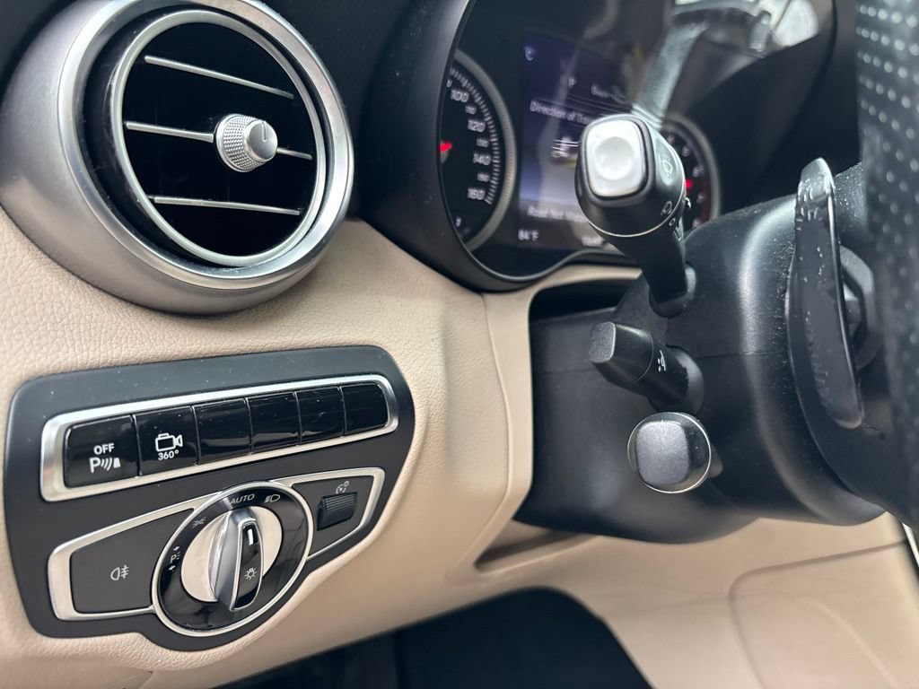 Used 2016 Mercedes-Benz GLC 300 4MATIC image 11