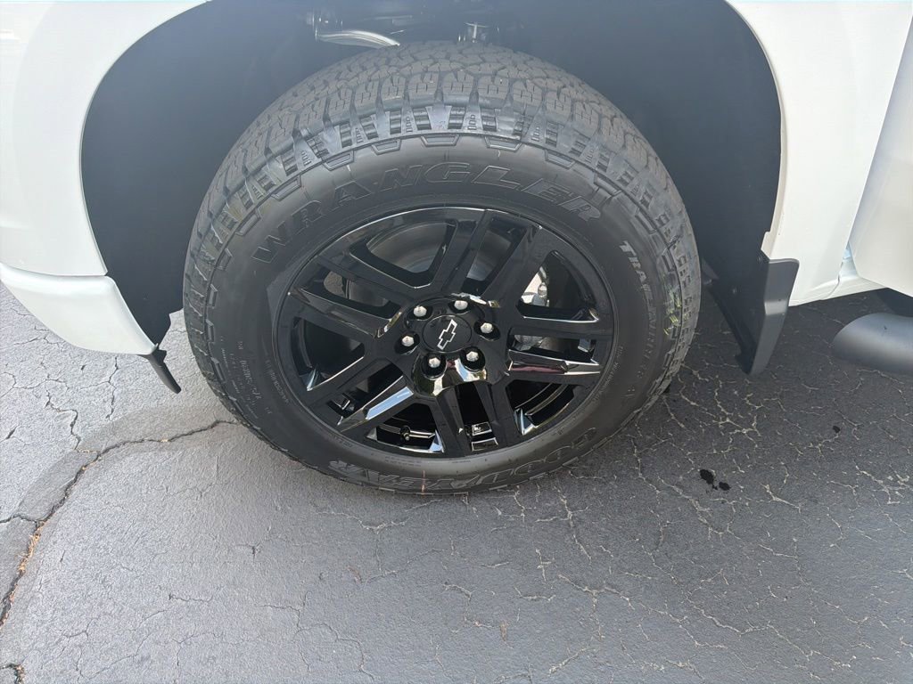 New 2026 Chevrolet Silverado 1500 RST w/ RST Select Package AWD/4WD image 14