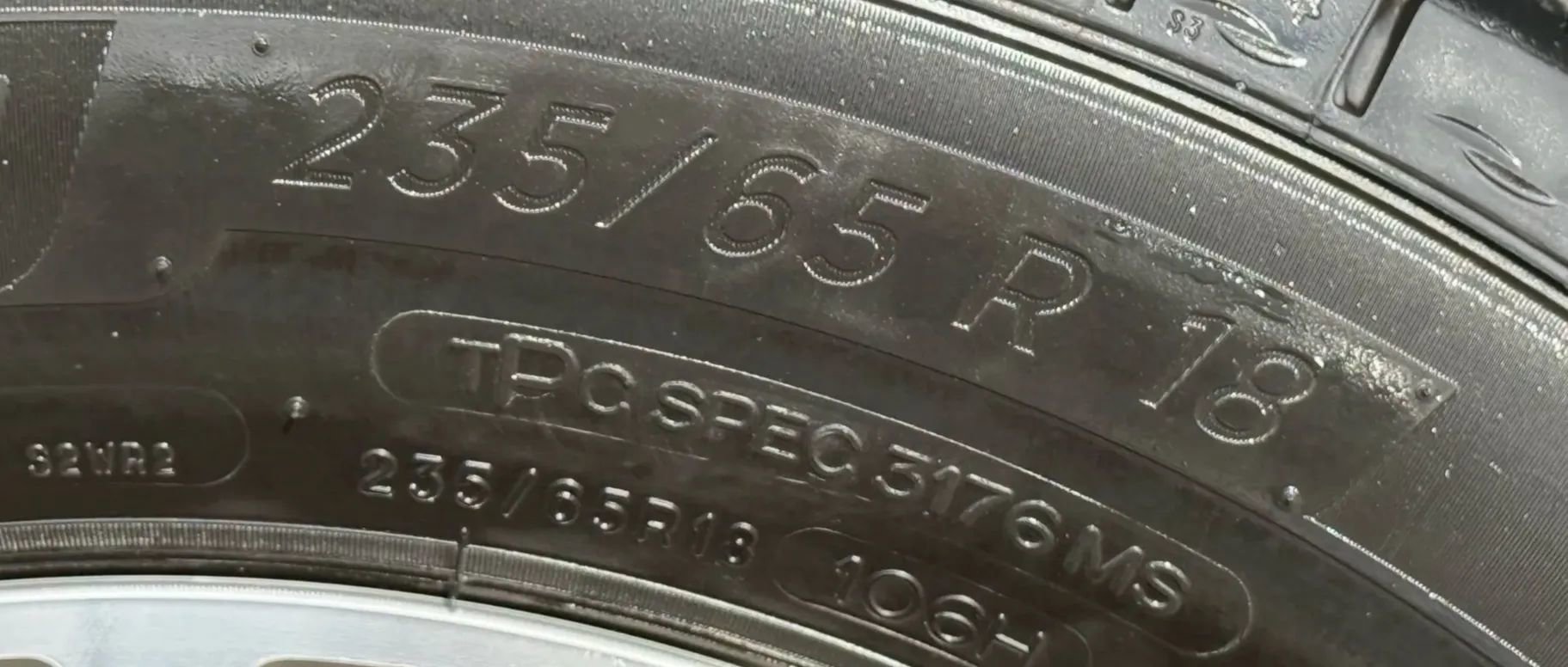 Used 2018 Cadillac XT5 Luxury w/ Driver Awareness Package image 29