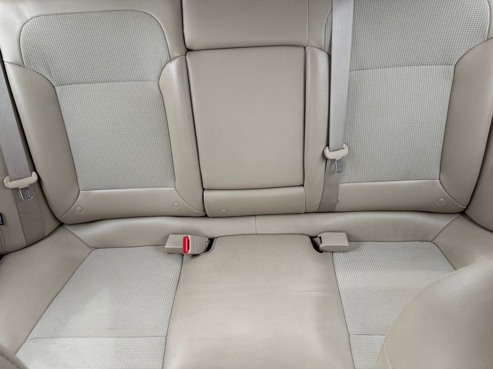 Used 2015 Chevrolet Malibu LT FWD image 18