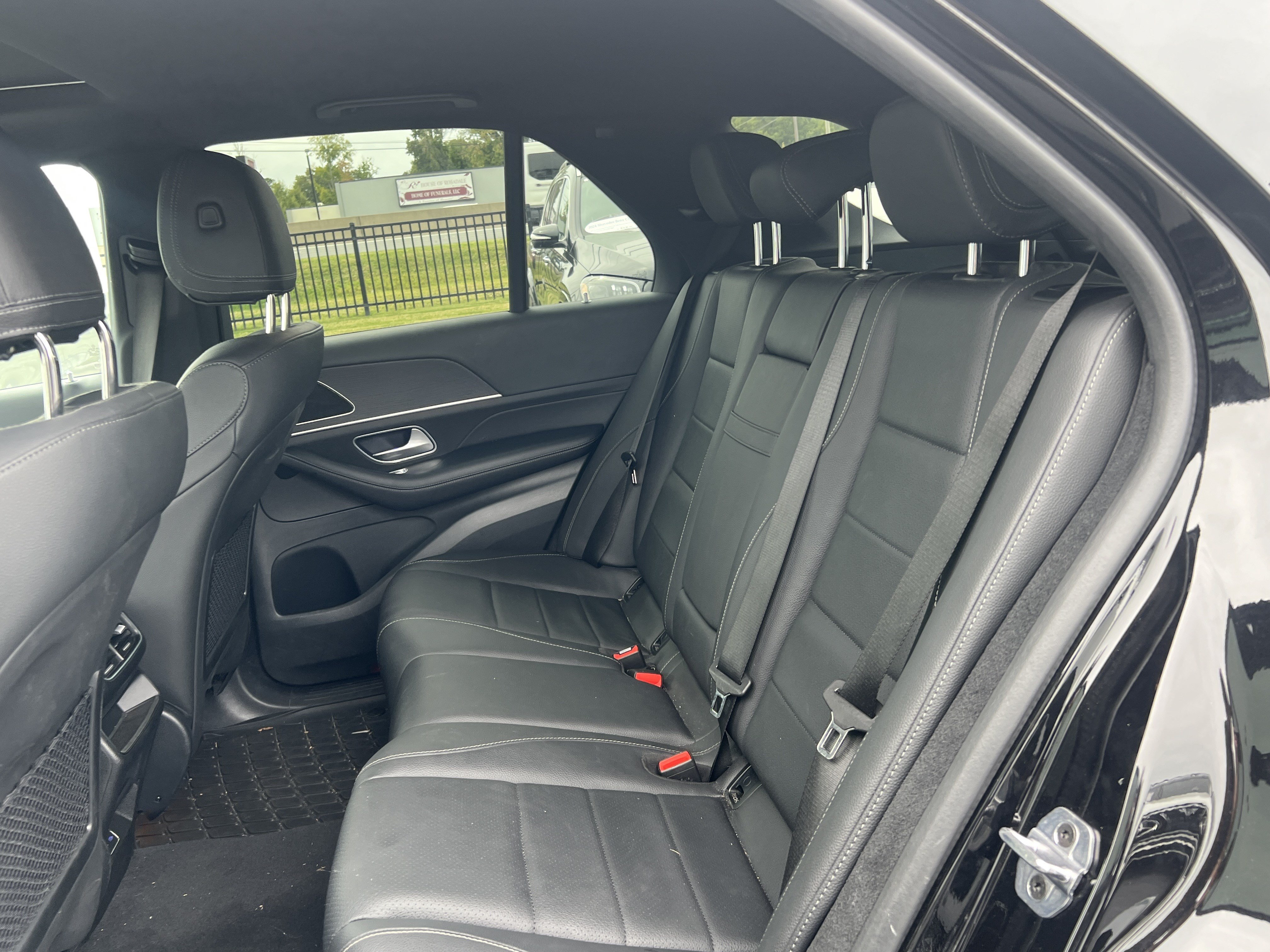 Certified 2025 Mercedes-Benz GLE 450e 4MATIC image 26