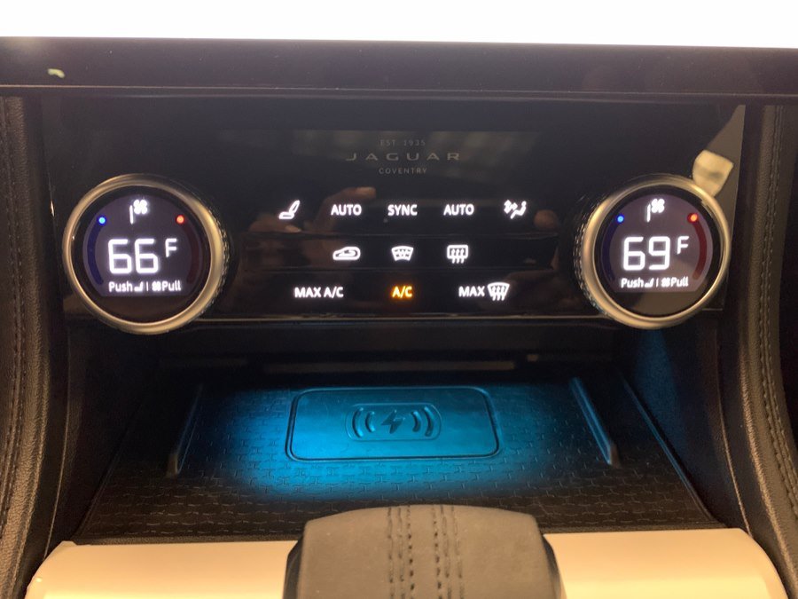 Used 2023 Jaguar F-PACE S AWD/4WD image 32