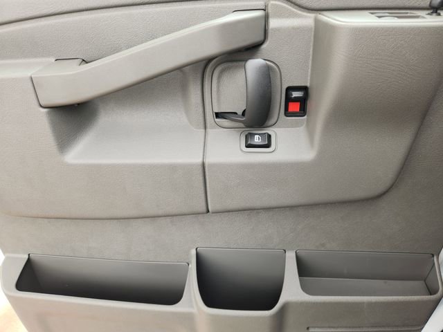 New 2026 Chevrolet Express 3500 LS RWD image 25