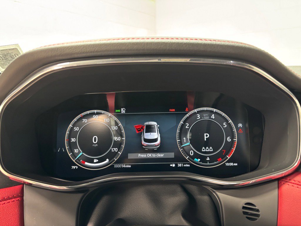 New 2026 Jaguar F-PACE R-Dynamic S image 17