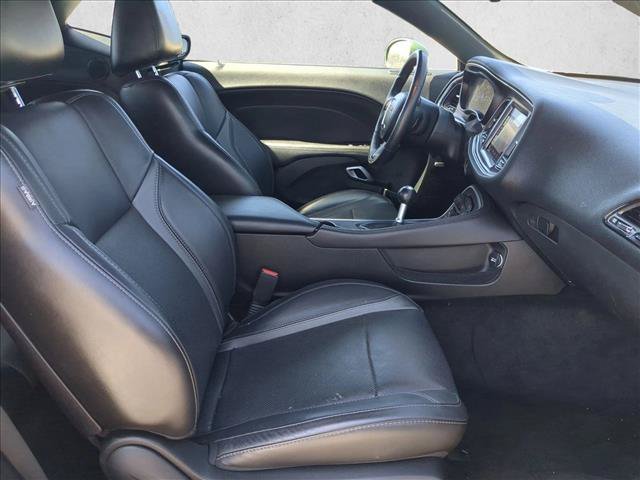 Used 2018 Dodge Challenger R/T Plus RWD image 15