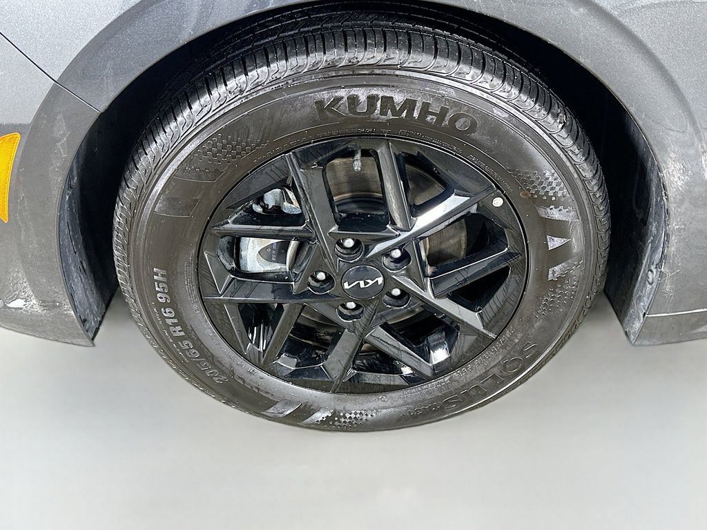 Certified 2025 Kia K5 LXS FWD image 11