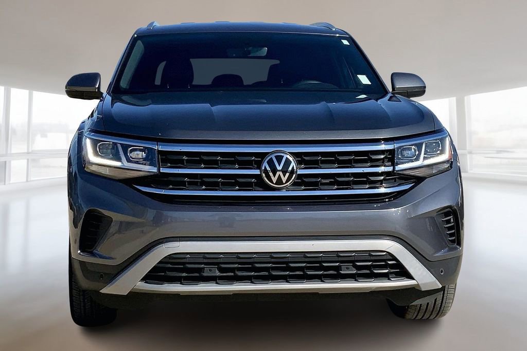 Used 2023 Volkswagen Atlas Cross Sport SE image 3