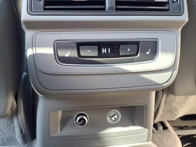 Used 2018 Audi Q7 3.0T Premium Plus w/ Premium Plus Package image 18