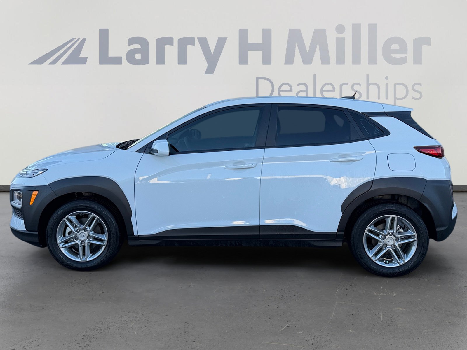 Used 2020 Hyundai Kona SE image 2