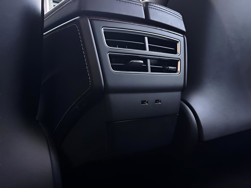 Used 2018 Tesla Model S 100D image 22