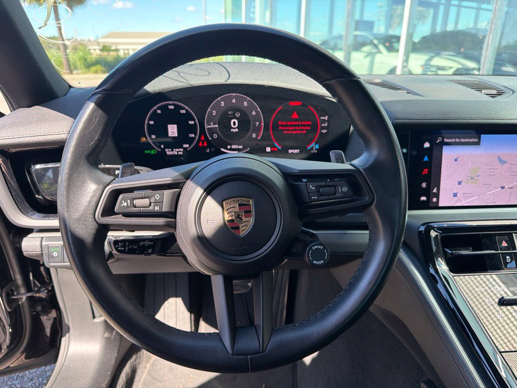 Used 2025 Porsche Panamera 4 AWD/4WD image 9