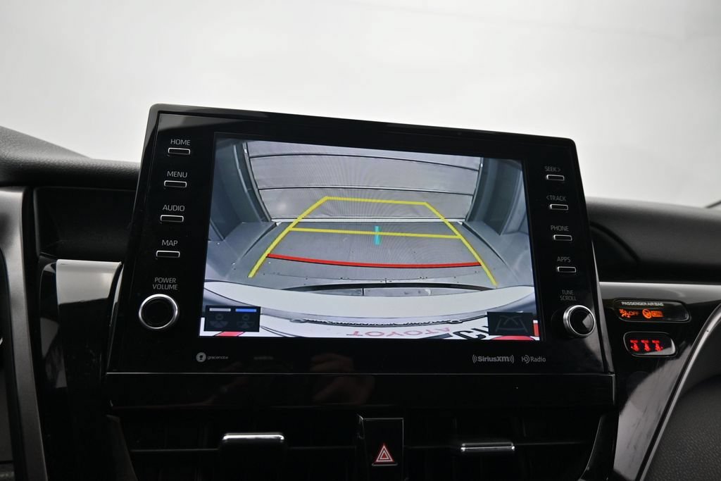 Used 2024 Toyota Camry XSE FWD image 18