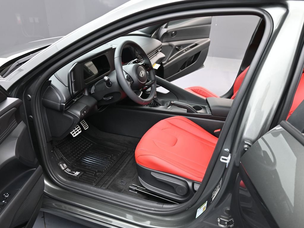 New 2026 Hyundai Elantra Sport image 11