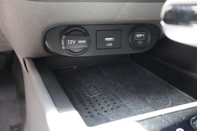 Used 2022 Hyundai Elantra SEL w/ Convenience Package FWD image 35
