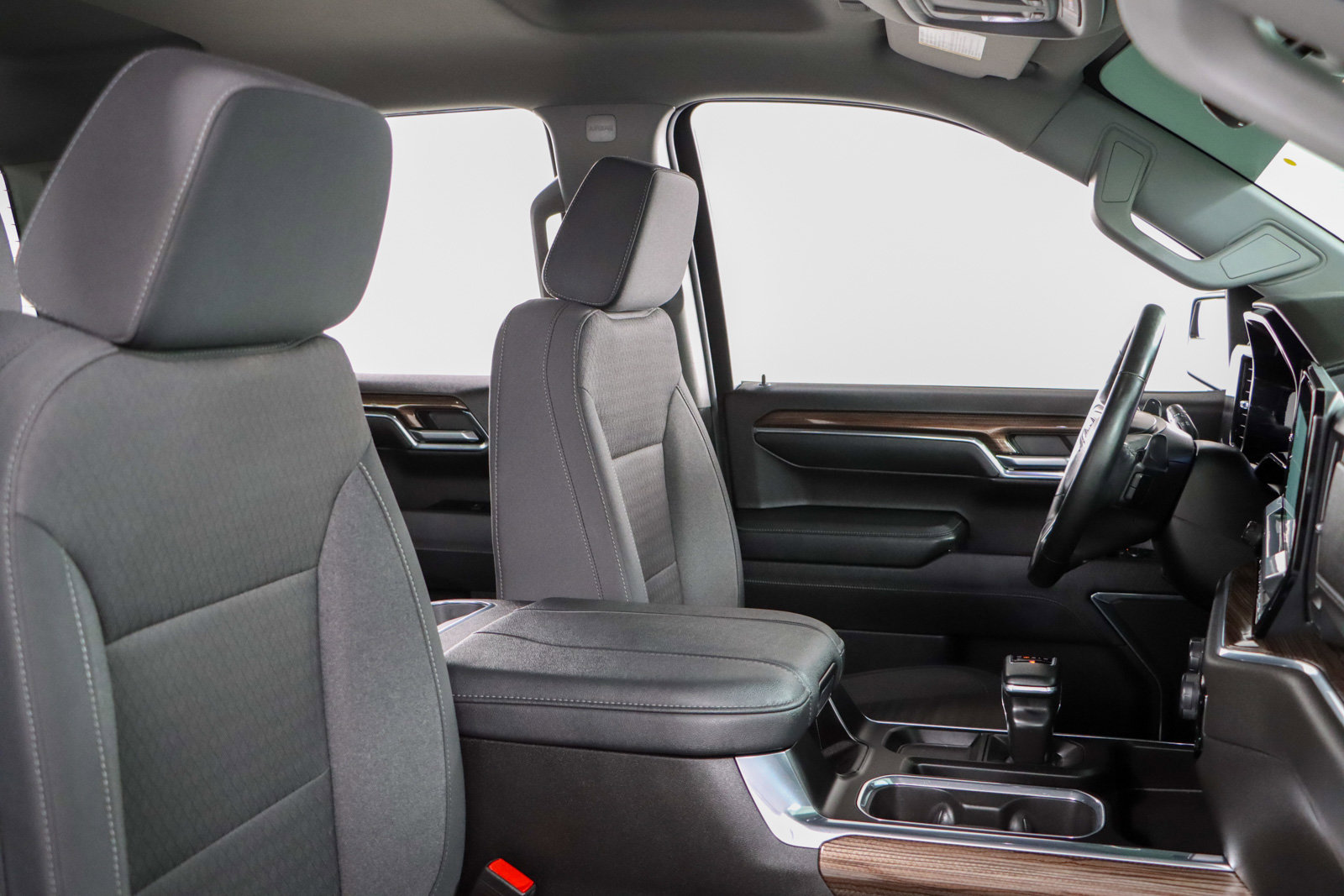 Used 2023 Chevrolet Silverado 1500 RST image 28