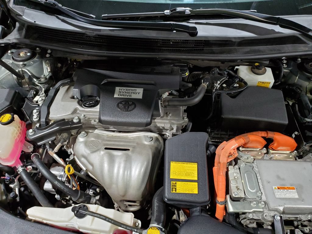 Used 2013 Toyota Avalon Limited w/ Technology Pkg FWD image 45