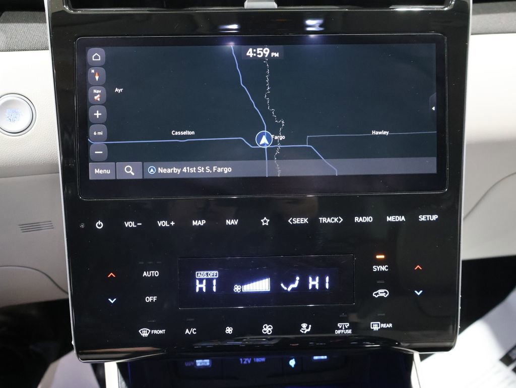 Used 2024 Hyundai Tucson Limited image 30