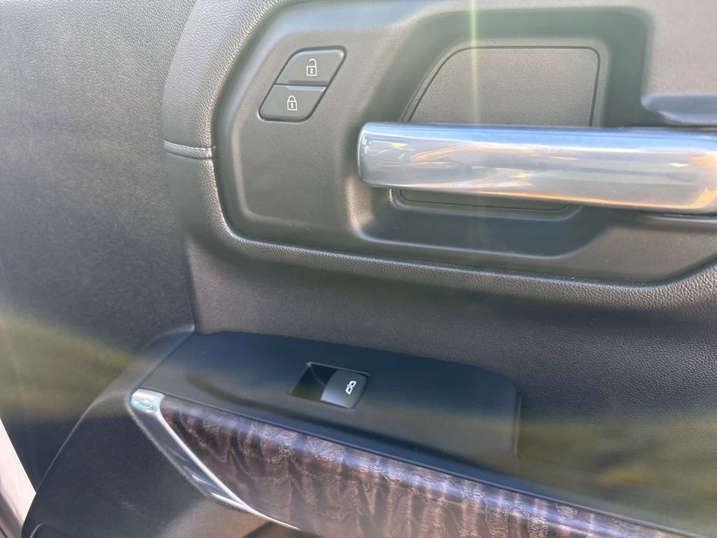 Used 2022 GMC Sierra 2500 Denali w/ Denali Ultimate Package image 39