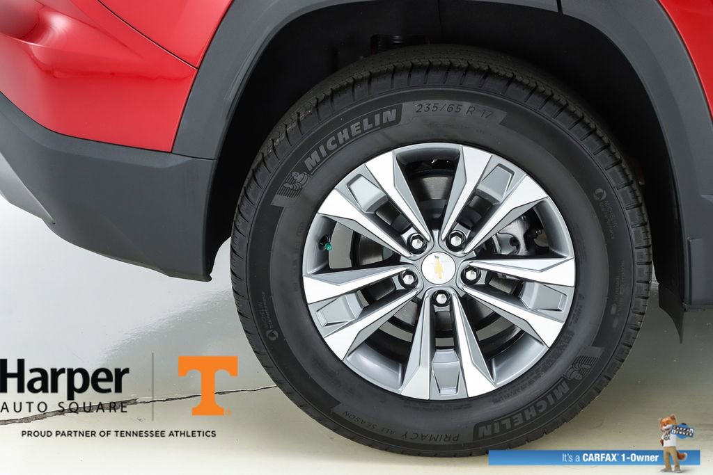 Used 2025 Chevrolet Equinox LT image 13