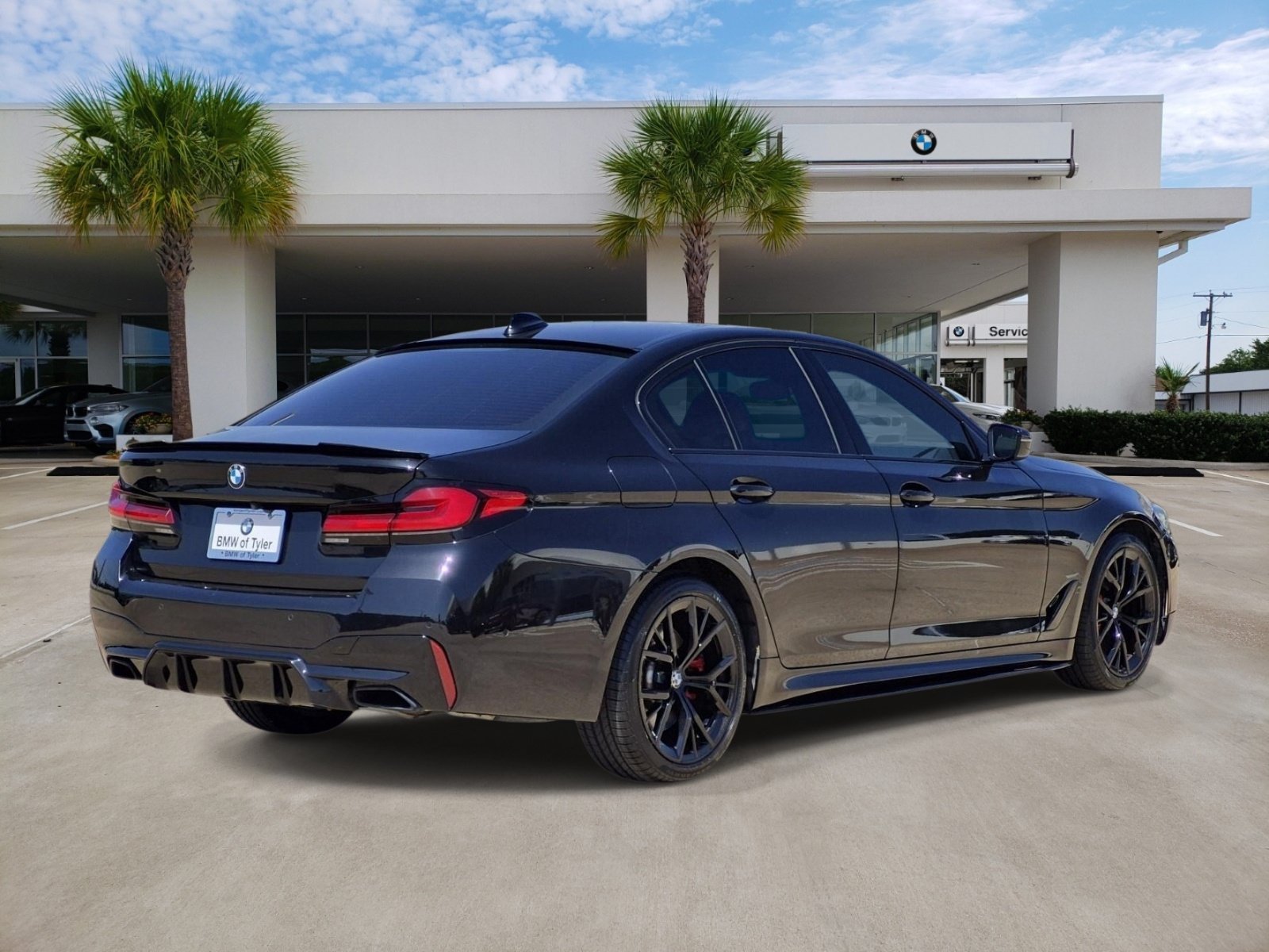 Certified 2023 BMW 530i w/ M Sport Package RWD image 6