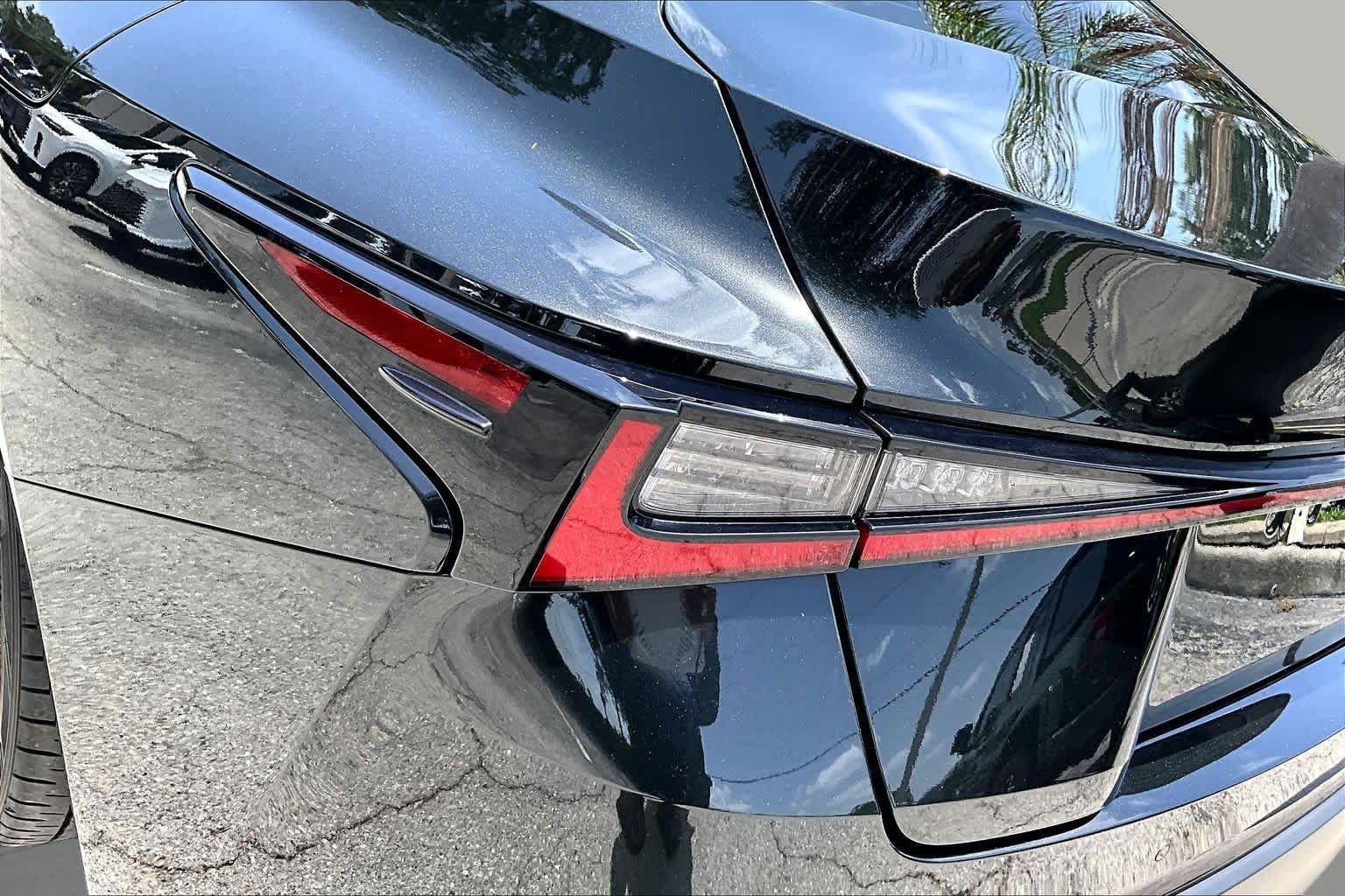 Used 2025 Lexus IS 300 w/ Premium Package RWD image 29