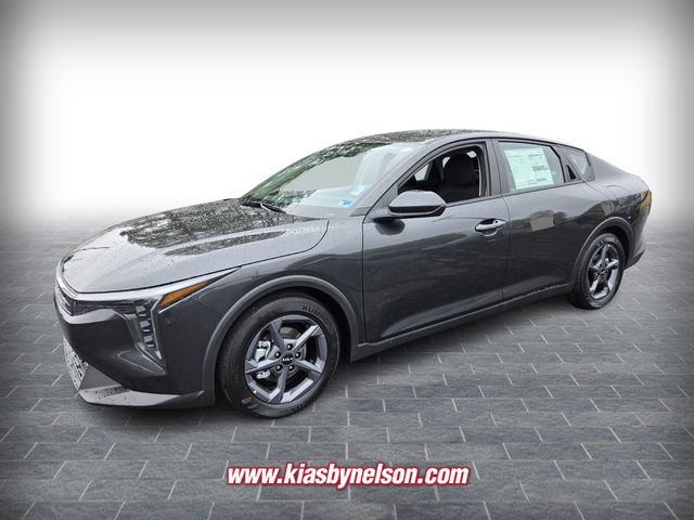 New 2026 Kia K4 LXS image 3
