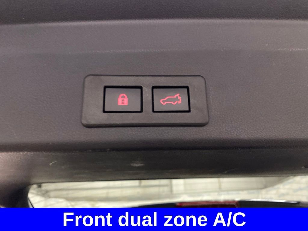 Certified 2022 Subaru Ascent Limited w/ Technology Package image 16