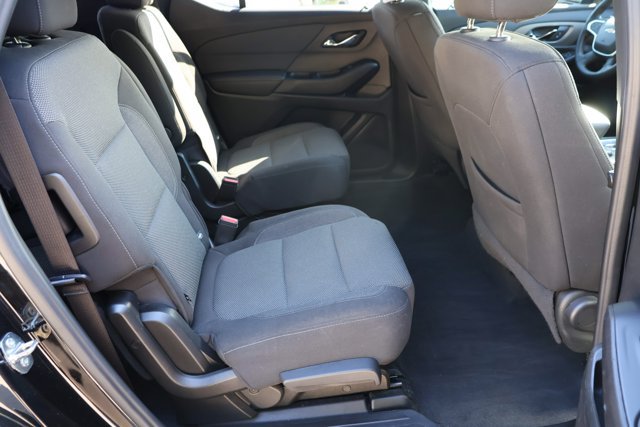 Used 2023 Chevrolet Traverse LT AWD/4WD image 25