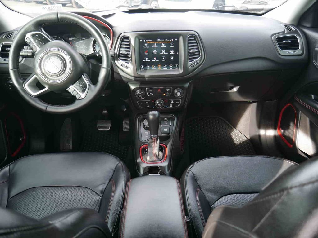 Used 2018 Jeep Compass Trailhawk w/ Leather Interior Group image 5