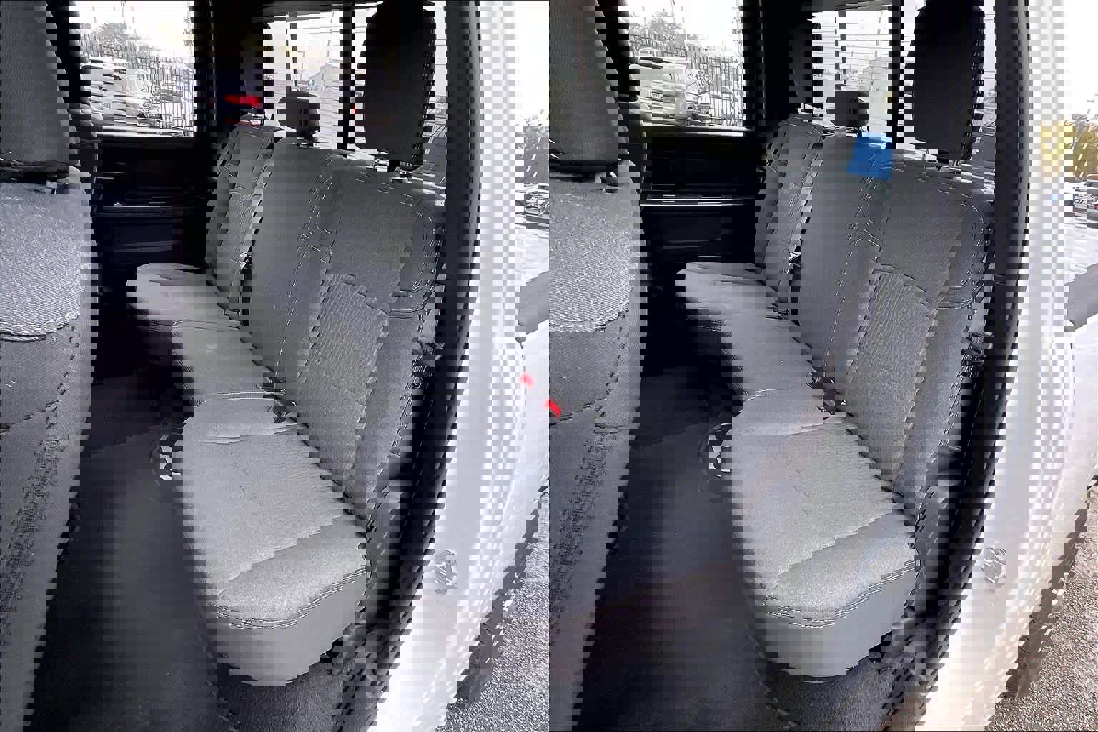 Used 2024 RAM 3500 Tradesman w/ Chrome Appearance Group image 17