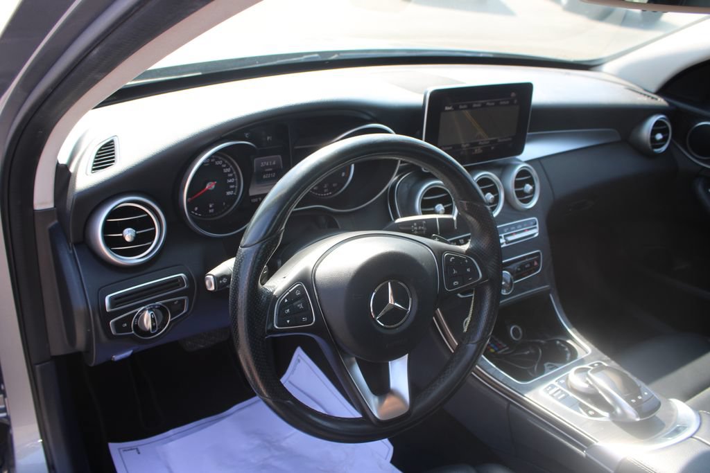 Used 2016 Mercedes-Benz C 300 Sedan image 23