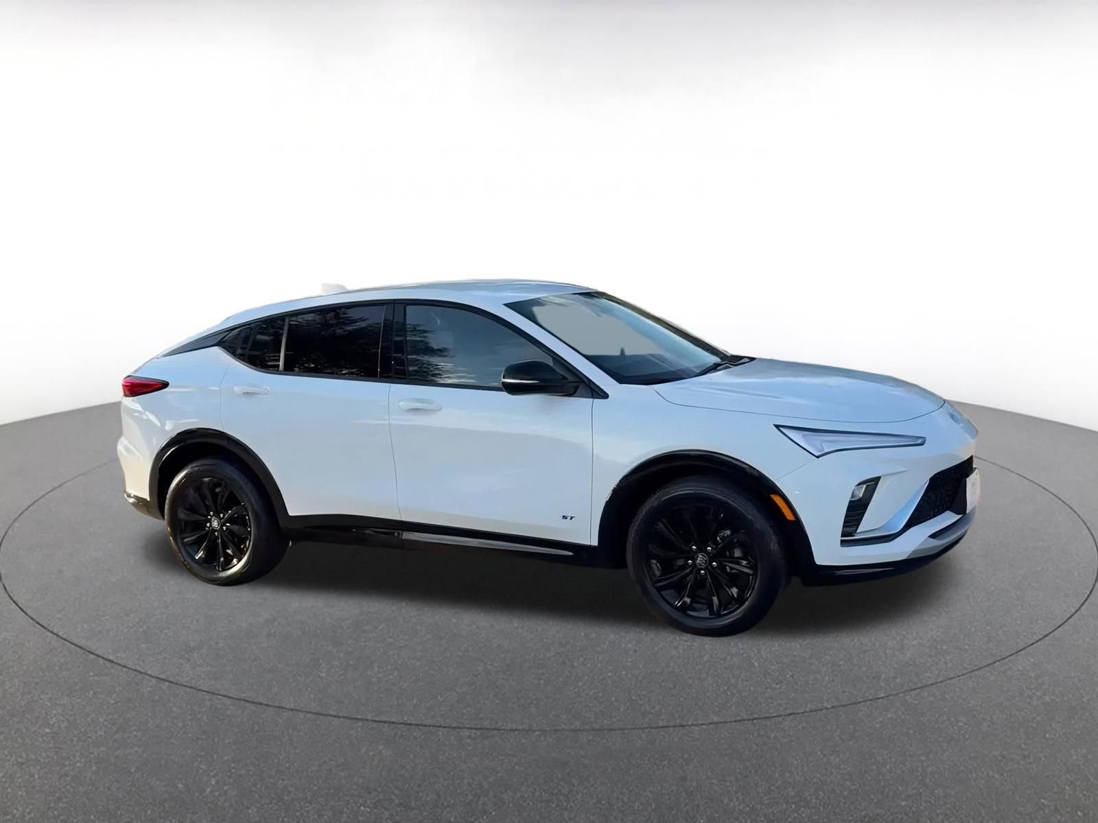 Used 2025 Buick Envista Sport Touring video 2