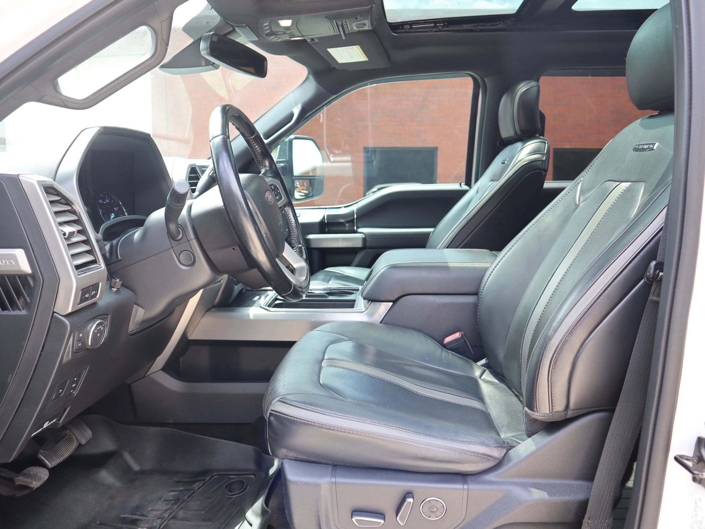 Used 2018 Ford F250 Platinum w/ Platinum Ultimate Package image 11