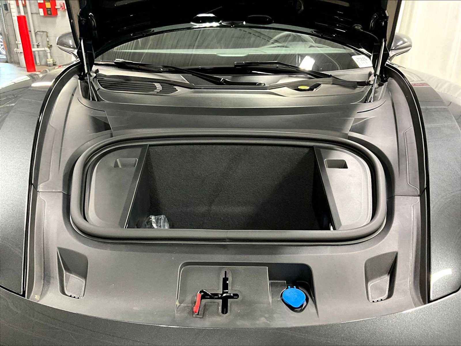 Used 2026 Porsche Taycan RWD image 36