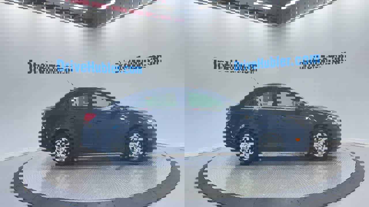 Used 2024 Chevrolet Trax RS w/ Driver Confidence Package image 4