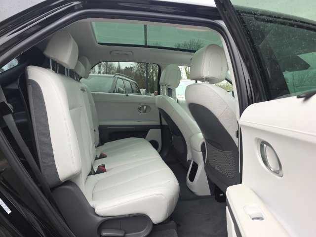 Certified 2023 Hyundai Ioniq 5 Limited image 24